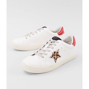 NWT White star sneakers vintage Havana vibes 🐆❤️